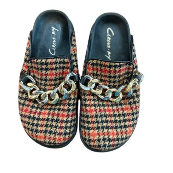 Sam Edelman Shoes - Circus NY by Sam Edelman Slip-on Loafers in Red Herringbone – Size 5M